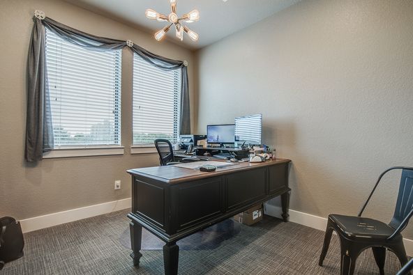 Office For Sale: 8048 FM 35, Royse City, TX 75189